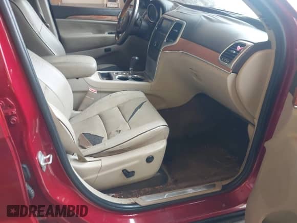 2011 Jeep Grand Cherokee Overland Summit with VIN 1J4RS6GT1BC601577, listed as a IAAI auction lot 43428223 with 188,359 mi miles and . Bid and sale history available at DreamBid. Image 5.