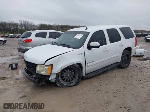 2009 Chevrolet Tahoe z VIN 1GNFC13579R113880, wystawiony jako IAAI lot #42007139 z przebiegiem 245 569 mil mil oraz . Historia ofert i sprzedaży dostępna na DreamBid. Obrazek 17.