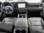 2023 Ford F-250 XL z VIN 1FT8W2BT9PEE12600, wystawiony jako Copart lot #86165735 z przebiegiem 49 622 mil mil oraz Szkoda całkowita • Salvage title. Historia ofert i sprzedaży dostępna na DreamBid. Obrazek 8.