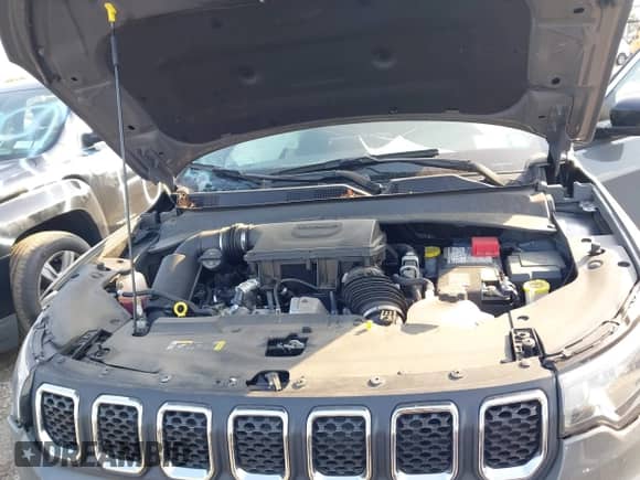 2023 Jeep Compass Latitude с VIN 3C4NJDBN7PT520731, выставлен на аукционе IAAI как лот 42964857 с пробегом 12 861 миль миль и . История ставок и продаж доступна на DreamBid. Изображение 10.