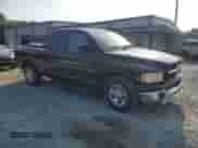 2003 Dodge 2500 ST с VIN 3D7KA28D53G777935, выставлен на аукционе Copart как лот 61905565 с пробегом 265 698 миль миль и Чистый • Clean title. История ставок и продаж доступна на DreamBid. Изображение 4.