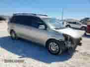 2010 Toyota Sienna XLE с VIN 5TDYK4CC3AS294874, выставлен на аукционе Copart как лот 85746225 с пробегом 178 594 миль миль и Списание • Salvage title. История ставок и продаж доступна на DreamBid. Изображение 4.