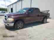 2004 Dodge 1500 SLT z VIN 1D7HU18N14S578315, wystawiony jako Copart lot #68137495 z przebiegiem 266 722 mil mil oraz Szkoda całkowita • Salvage title. Historia ofert i sprzedaży dostępna na DreamBid. Obrazek 1.
