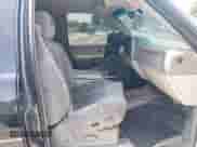 2002 Chevrolet Tahoe LS с VIN 1GNEC13Z42R185463, выставлен на аукционе IAAI как лот 42592440 с пробегом 165 870 миль миль и . История ставок и продаж доступна на DreamBid. Изображение 5.