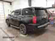 2017 Chevrolet Tahoe Premier z VIN 1GNSKCKC8HR156040, wystawiony jako IAAI lot #42253603 z przebiegiem 103 869 mil mil oraz . Historia ofert i sprzedaży dostępna na DreamBid. Obrazek 3.