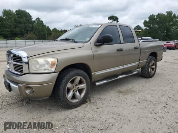 2007 Dodge 1500 SLT with VIN 1D7HA18267J643734, listed as a Copart auction lot 68671305 with 173,118 mi miles and Clean title. Bid and sale history available at DreamBid. Image 1.