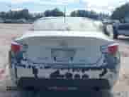 2013 Scion FR-S с VIN JF1ZNAA1XD2719665, выставлен на аукционе IAAI как лот 43053482 с пробегом 151 544 миль миль и . История ставок и продаж доступна на DreamBid. Изображение 16.