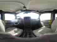 2007 Jeep Wrangler Unlimited Sahara z VIN 1J8GA59167L161894, wystawiony jako IAAI lot #41856064 z przebiegiem 122 714 mil mil oraz . Historia ofert i sprzedaży dostępna na DreamBid. Obrazek 19.