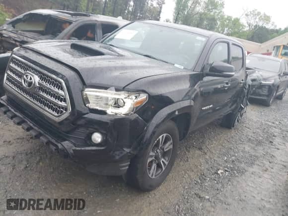 2016 Toyota Tacoma SR5 с VIN 3TMAZ5CN8GM008210, выставлен на аукционе IAAI как лот 41974557 с пробегом 98 500 миль миль и . История ставок и продаж доступна на DreamBid. Изображение 2.