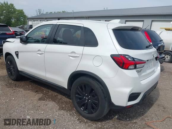 2021 Mitsubishi Outlander ES z VIN JA4ARUAU7MU002128, wystawiony jako IAAI lot #42486639 z przebiegiem 53 004 mil mil oraz . Historia ofert i sprzedaży dostępna na DreamBid. Obrazek 3.