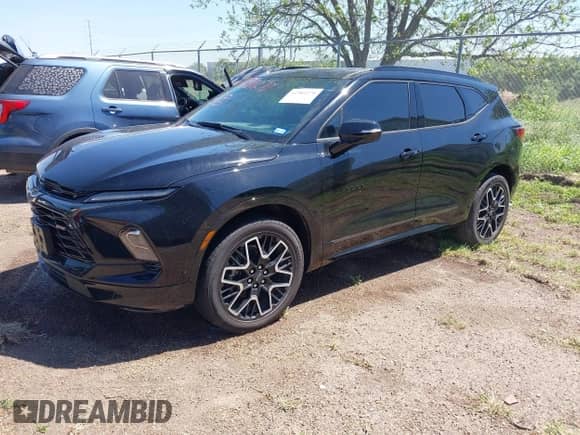 2024 Chevrolet Blazer RS with VIN 3GNKBERS6RS240185, listed as a IAAI auction lot 41981270 with Not provided miles and . Bid and sale history available at DreamBid. Image 2.