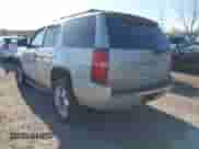 2013 Chevrolet Tahoe LTZ z VIN 1GNSKCE0XDR168217, wystawiony jako IAAI lot #42091999 z przebiegiem 230 633 mil mil oraz . Historia ofert i sprzedaży dostępna na DreamBid. Obrazek 3.