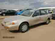1996 Toyota Camry DX z VIN JT2BG12K4T0391773, wystawiony jako Copart lot #68545815 z przebiegiem 103 853 mil mil oraz Szkoda całkowita • Salvage title. Historia ofert i sprzedaży dostępna na DreamBid. Obrazek 1.