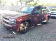 2006 Chevrolet TrailBlazer LS с VIN 1GNDT13SX62215997, выставлен на аукционе IAAI как лот 43203216 с пробегом 122 487 миль миль и . История ставок и продаж доступна на DreamBid. Изображение 2.