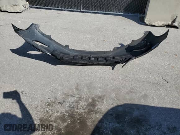 2013 Hyundai Elantra GLS with VIN 5NPDH4AE0DH421818, listed as a Copart auction lot 84240715 with 128,586 mi miles and Salvage title. Bid and sale history available at DreamBid. Image 12.