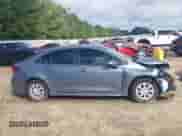 2022 Toyota Corolla L z VIN 5YFDPMAE0NP323055, wystawiony jako IAAI lot #42939954 z przebiegiem 40 184 mil mil oraz . Historia ofert i sprzedaży dostępna na DreamBid. Obrazek 13.