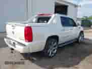 2010 Cadillac Escalade EXT Luxury z VIN 3GYVKMEF5AG178028, wystawiony jako IAAI lot #43276365 z przebiegiem 77 287 mil mil oraz . Historia ofert i sprzedaży dostępna na DreamBid. Obrazek 4.