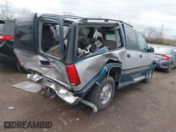 1995 Chevrolet Suburban с VIN 1GNFK16KXSJ391827, выставлен на аукционе IAAI как лот 41840715 с пробегом 143 603 миль миль и . История ставок и продаж доступна на DreamBid. Изображение 4.