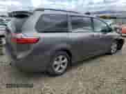 2020 Toyota Sienna LE Auto Access Seat with VIN 5TDKZ3DC1LS026564, listed as a Copart auction lot 72011615 with 63,133 mi miles and Salvage title. Bid and sale history available at DreamBid. Image 3.