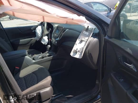 2020 Chevrolet Equinox LT z VIN 3GNAXKEV0LL107662, wystawiony jako IAAI lot #43214849 z przebiegiem 113 237 mil mil oraz . Historia ofert i sprzedaży dostępna na DreamBid. Obrazek 5.