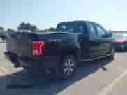 2015 Ford F-150 XLT z VIN 1FTFX1EF6FKE26572, wystawiony jako IAAI lot #43183122 z przebiegiem 172 027 mil mil oraz . Historia ofert i sprzedaży dostępna na DreamBid. Obrazek 4.