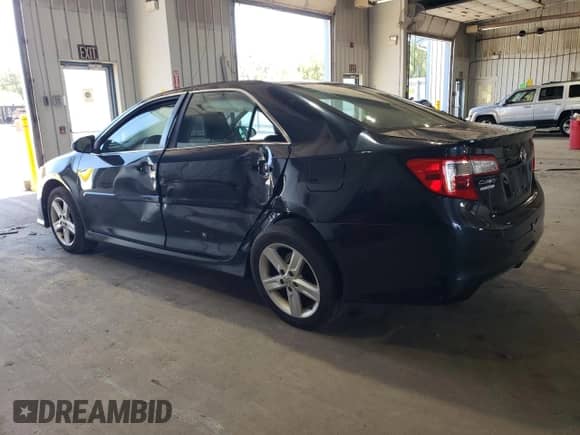 2014 Toyota Camry L с VIN 4T1BF1FK5EU302868, выставлен на аукционе Copart как лот 80936405 с пробегом 269 443 миль миль и Списание • Salvage title. История ставок и продаж доступна на DreamBid. Изображение 2.