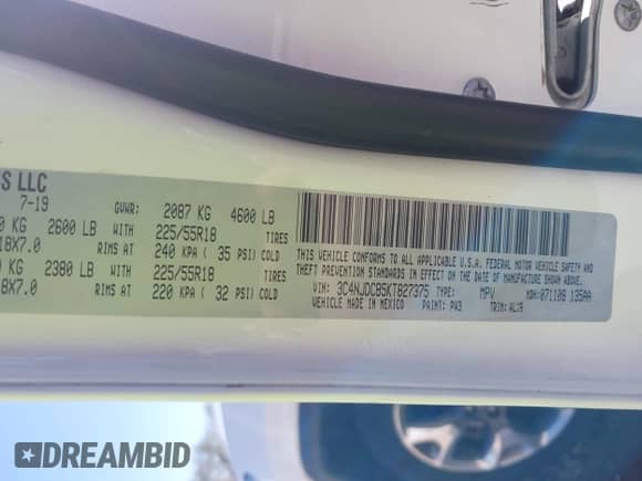 2019 Jeep Compass Limited with VIN 3C4NJDCB5KT827375, listed as a IAAI auction lot 43354393 with 122,355 mi miles and . Bid and sale history available at DreamBid. Image 9.