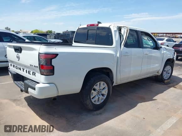 2022 Nissan Frontier Pro-4X с VIN 1N6ED1EK7NN646900, выставлен на аукционе IAAI как лот 42098778 с пробегом 41 292 миль миль и . История ставок и продаж доступна на DreamBid. Изображение 4.