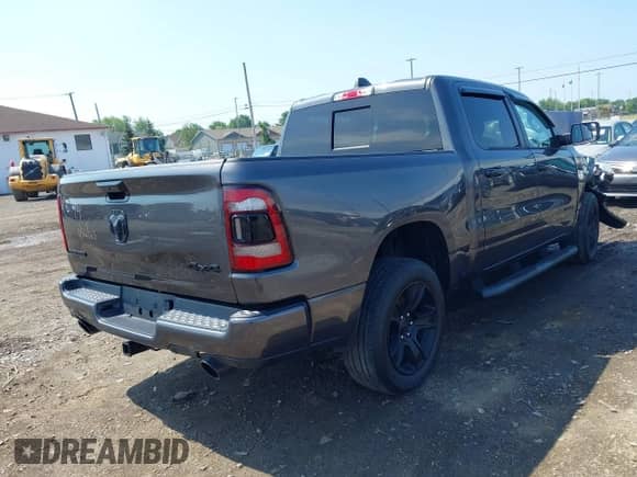 2024 Ram 1500 Big Horn с VIN 1C6SRFFT8RN210792, выставлен на аукционе IAAI как лот 42619369 с пробегом 14 152 миль миль и . История ставок и продаж доступна на DreamBid. Изображение 4.