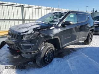 2018 Jeep Compass Trailhawk with VIN 3C4NJDDBXJT130698, listed as a Copart auction lot 88697635 with 115,827 mi miles and Salvage title. Bid and sale history available at DreamBid. Image 1.