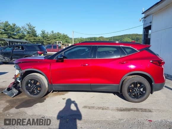 2021 Chevrolet Blazer LT с VIN 3GNKBHRS0MS506942, выставлен на аукционе IAAI как лот 43060132 с пробегом 52 222 миль миль и . История ставок и продаж доступна на DreamBid. Изображение 14.