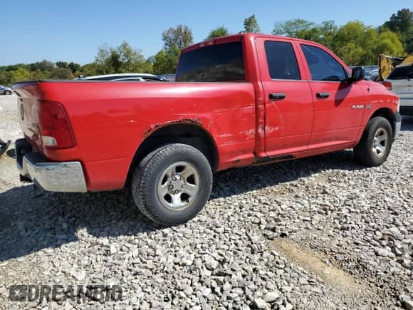 2010 Dodge 1500 Sport z VIN 1D7RV1GT1AS235050, wystawiony jako Copart lot #84591215 z przebiegiem 181 009 mil mil oraz Szkoda całkowita • Salvage title. Historia ofert i sprzedaży dostępna na DreamBid. Obrazek 3.