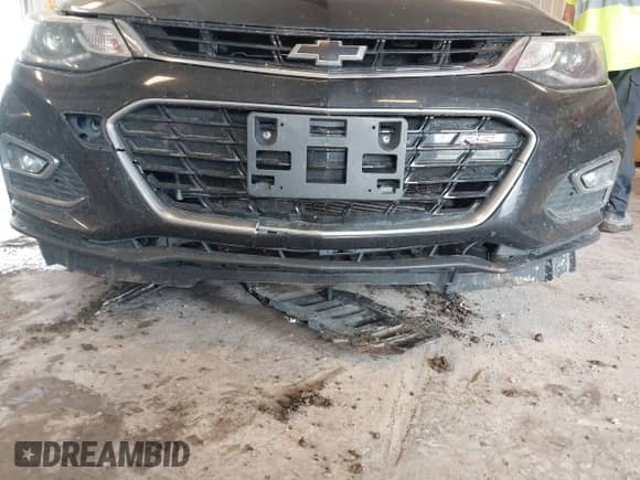 2018 Chevrolet Cruze Premier с VIN 1G1BF5SM5J7237458, выставлен на аукционе IAAI как лот 42547139 с пробегом 149 575 миль миль и . История ставок и продаж доступна на DreamBid. Изображение 6.