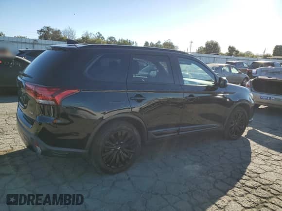 2020 Mitsubishi Outlander SE с VIN JA4AD3A32LZ022384, выставлен на аукционе Copart как лот 86107215 с пробегом 57 808 миль миль и Списание • Salvage title. История ставок и продаж доступна на DreamBid. Изображение 3.