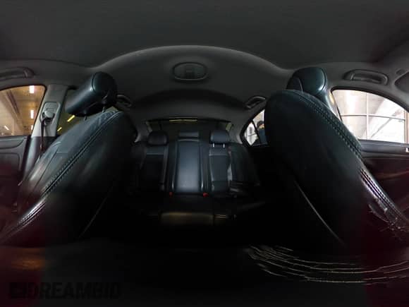 2012 Hyundai Genesis R-Spec z VIN KMHGC4DH5CU159179, wystawiony jako IAAI lot #41559507 z przebiegiem 198 846 mil mil oraz . Historia ofert i sprzedaży dostępna na DreamBid. Obrazek 23.