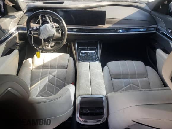2023 BMW 7 Series 760i xDrive with VIN WBA33EJ09PCM54270, listed as a Copart auction lot 56201195 with 39,708 mi miles and Salvage title. Bid and sale history available at DreamBid. Image 8.
