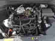 2016 Kia Sorento EX z VIN 5XYPHDA13GG051163, wystawiony jako Copart lot #69766735 z przebiegiem 87 000 mil mil oraz Czysty tytuł • Clean title. Historia ofert i sprzedaży dostępna na DreamBid. Obrazek 14.