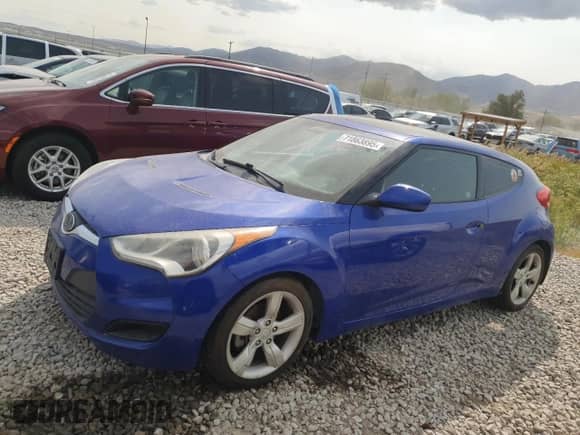 2014 Hyundai Veloster z VIN KMHTC6AD0EU216273, wystawiony jako Copart lot #71863895 z przebiegiem 135 228 mil mil oraz Czysty tytuł • Clean title. Historia ofert i sprzedaży dostępna na DreamBid. Obrazek 1.