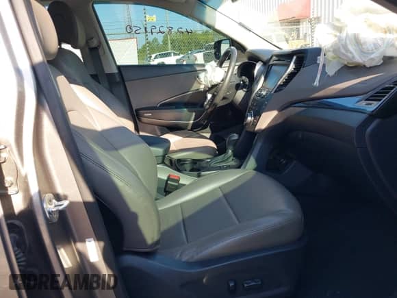 2014 Hyundai Santa Fe с VIN 5XYZW3LA0EG216895, выставлен на аукционе IAAI как лот 42829150 с пробегом 116 833 миль миль и . История ставок и продаж доступна на DreamBid. Изображение 5.