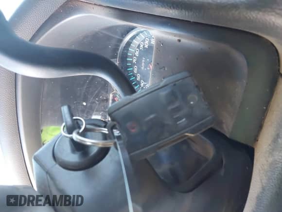 2016 Chevrolet Silverado 2500HD LT z VIN 1GC1KVEG0GF173204, wystawiony jako IAAI lot #41750855 z przebiegiem 408 730 mil mil oraz . Historia ofert i sprzedaży dostępna na DreamBid. Obrazek 11.