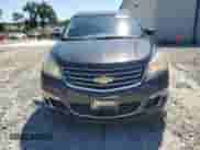 2017 Chevrolet Traverse LT z VIN 1GNKRGKD8HJ182311, wystawiony jako Copart lot #70882905 z przebiegiem 149 836 mil mil oraz Szkoda całkowita • Salvage title. Historia ofert i sprzedaży dostępna na DreamBid. Obrazek 5.