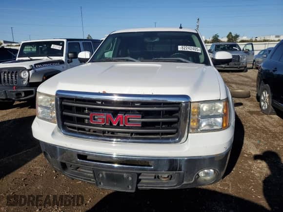 2009 GMC Sierra 1500 SLT z VIN 1GTEK39J19Z182104, wystawiony jako Copart lot #82242405 z przebiegiem Nie podano mil oraz Czysty tytuł • Clean title. Historia ofert i sprzedaży dostępna na DreamBid. Obrazek 5.