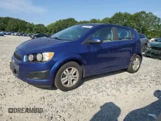 2014 Chevrolet Sonic LT z VIN 1G1JD6SH2E4188561, wystawiony jako Copart lot #68245805 z przebiegiem 127 736 mil mil oraz Czysty tytuł • Clean title. Historia ofert i sprzedaży dostępna na DreamBid. Obrazek 1.