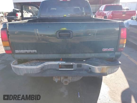 2006 GMC Sierra 1500 SLE1 z VIN 1GTEK19Z26Z127442, wystawiony jako IAAI lot #41117289 z przebiegiem 197 240 mil mil oraz . Historia ofert i sprzedaży dostępna na DreamBid. Obrazek 6.