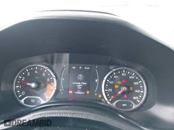 2017 Jeep Renegade Latitude с VIN ZACCJABB6HPE80971, выставлен на аукционе IAAI как лот 43391377 с пробегом 140 903 миль миль и . История ставок и продаж доступна на DreamBid. Изображение 7.