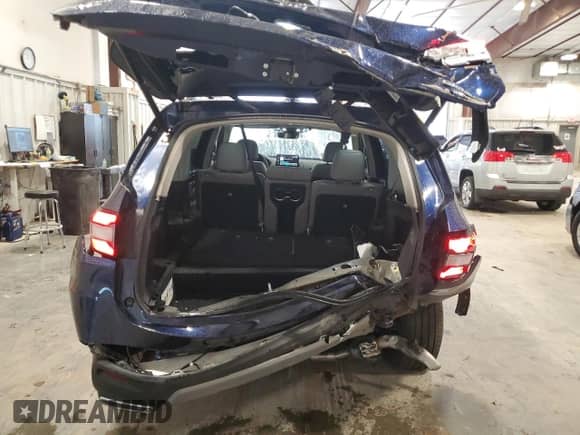 2024 Honda Pilot Touring with VIN 5FNYG1H7XRB039781, listed as a Copart auction lot 85913735 with 25,518 mi miles and Salvage title. Bid and sale history available at DreamBid. Image 6.