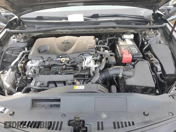 2018 Toyota Camry SE z VIN 4T1B11HK3JU646558, wystawiony jako Copart lot #84472655 z przebiegiem 164 510 mil mil oraz Szkoda całkowita • Salvage title. Historia ofert i sprzedaży dostępna na DreamBid. Obrazek 11.