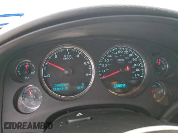 2010 Chevrolet Suburban LS с VIN 1GNUCHE02AR178254, выставлен на аукционе Copart как лот 50455525 с пробегом 214 049 миль миль и Чистый • Clean title. История ставок и продаж доступна на DreamBid. Изображение 9.