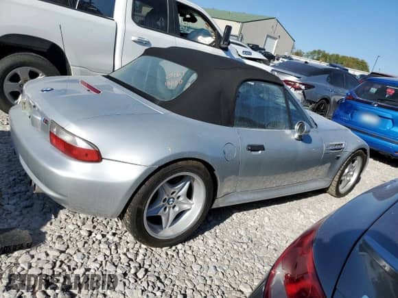 2001 BMW M3 с VIN WBSCL93401LJ80161, выставлен на аукционе Copart как лот 74222384 с пробегом Не указан миль и Списание • Salvage title. История ставок и продаж доступна на DreamBid. Изображение 3.