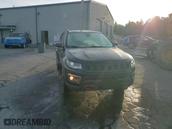 2018 Jeep Compass Trailhawk z VIN 3C4NJDDBXJT282223, wystawiony jako Copart lot #71860695 z przebiegiem 87 145 mil mil oraz Szkoda całkowita • Salvage title. Historia ofert i sprzedaży dostępna na DreamBid. Obrazek 13.